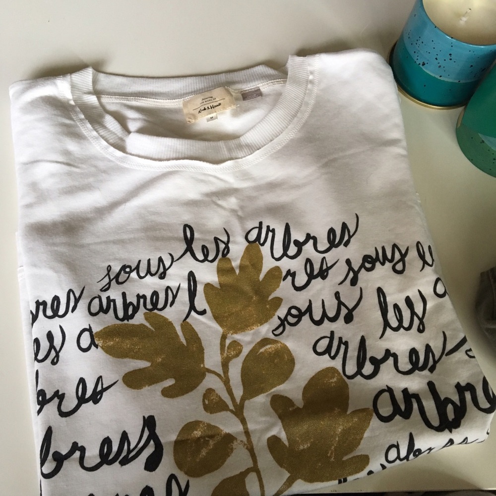 Anyhropologie sweatshirt tee