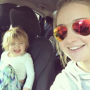 Meet your Posher, Katlyn