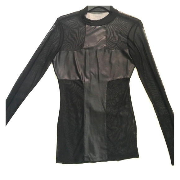 Long sleeve mesh/nylon shirt - Picture 1 of 3