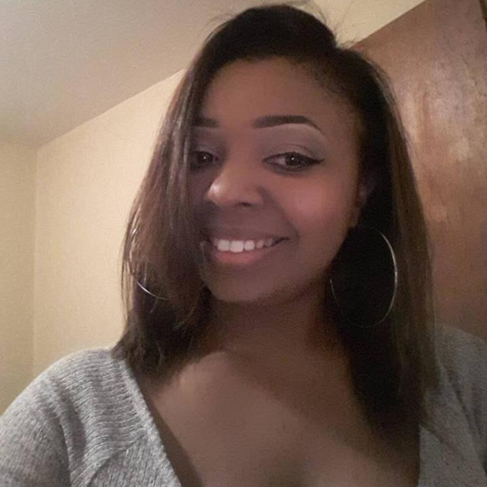 Meet your Posher, Quisha