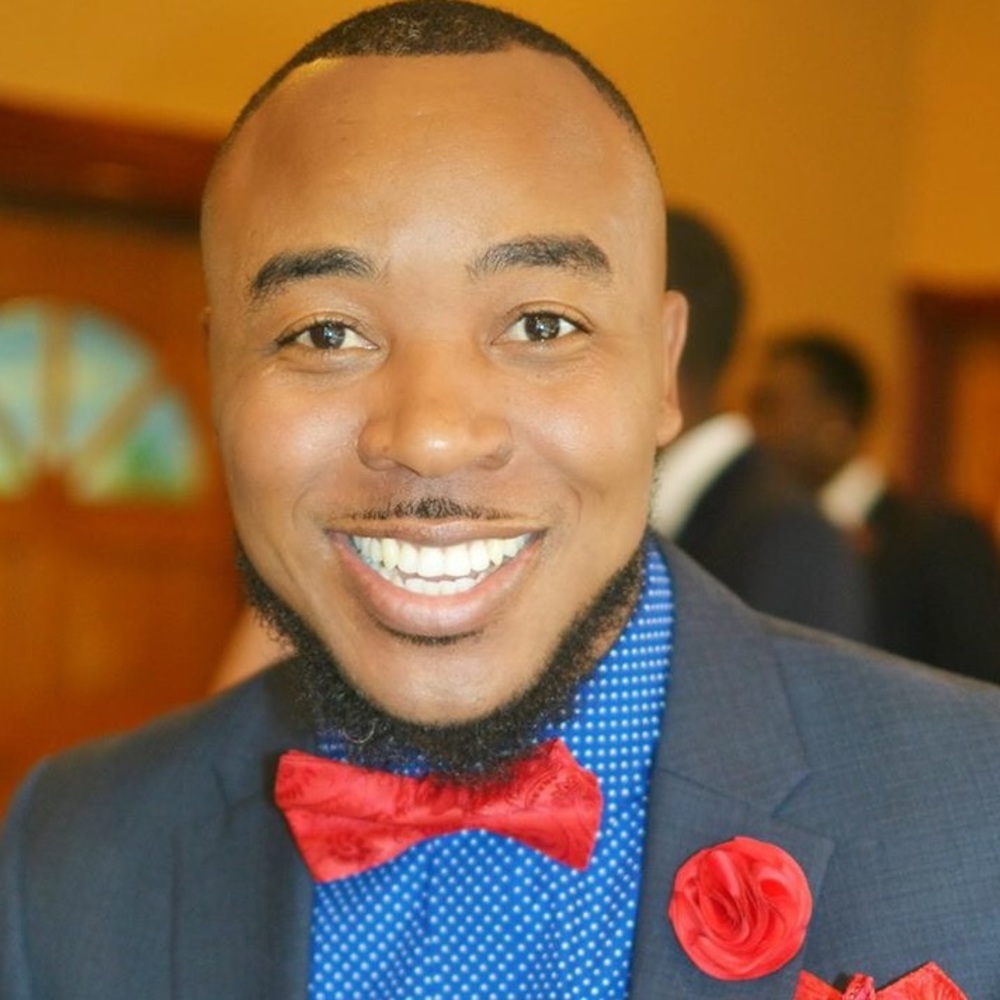 Meet your Posher, Kenyatta