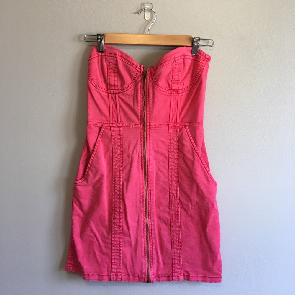 Funky hot pink denim dress.