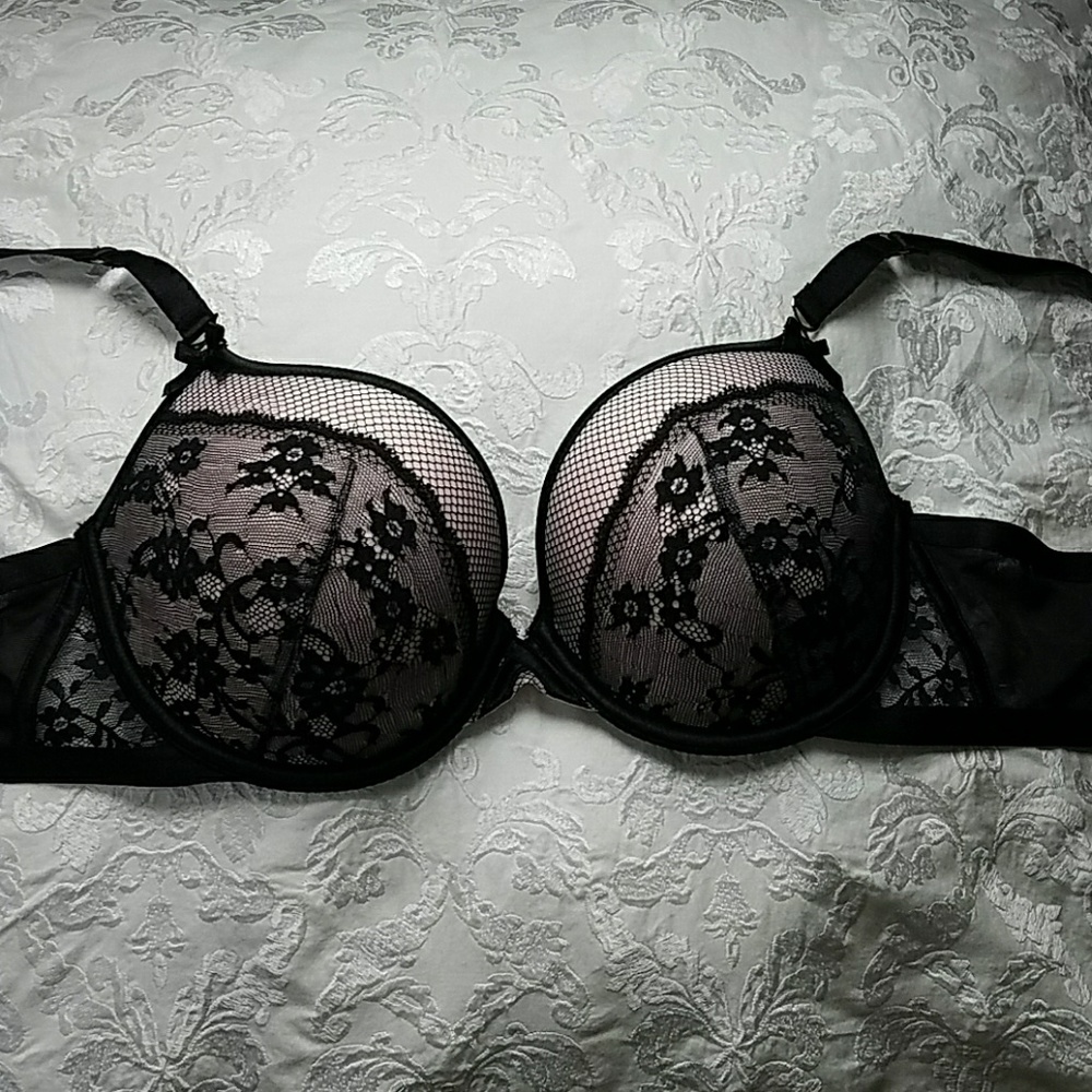 NWOT Very Sexy Padded Demi