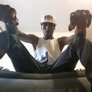 Meet your Posher, Johnathan