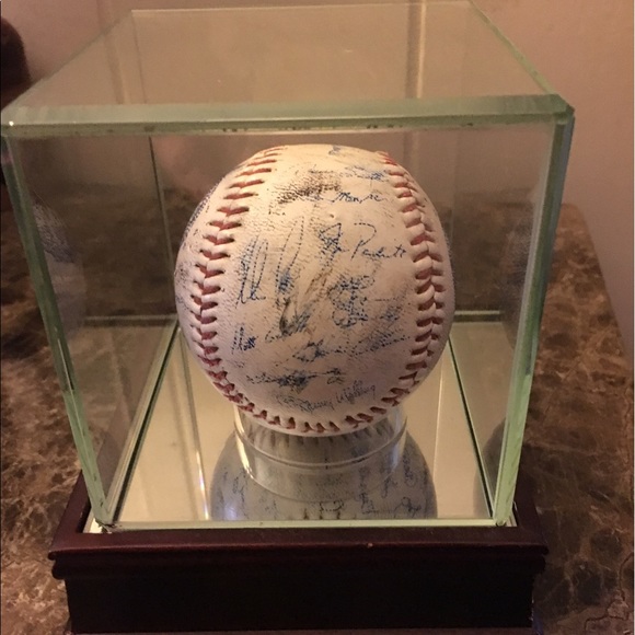 Nolan Ryan and Astros signed baseball - Picture 1 of 4