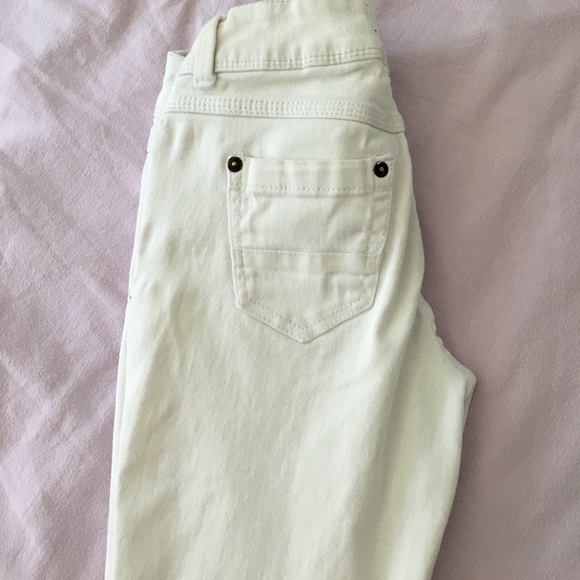 Jeans - Picture 3 of 3