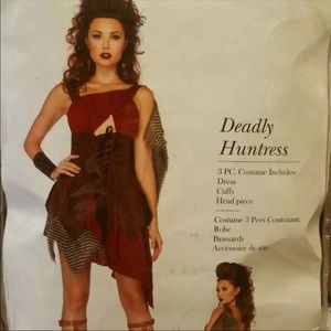 Deadly Huntress Halloween Costume