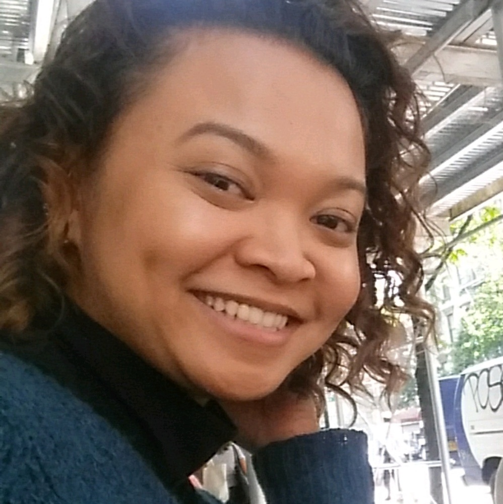 Meet your Posher, Vee