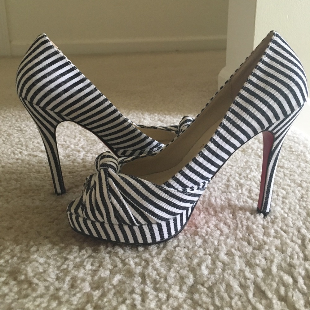 Black and White Heels [WILL TAKE OFFERS]