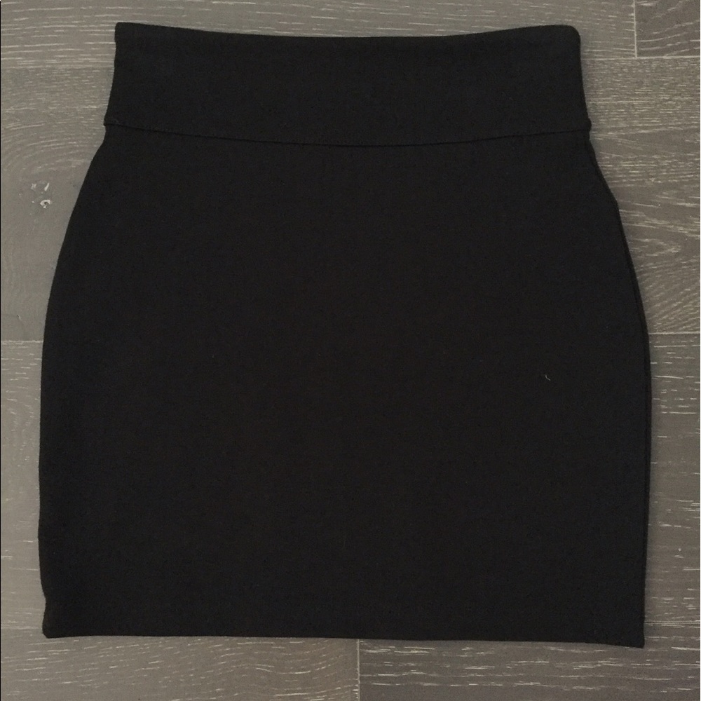 Black Mini skirt