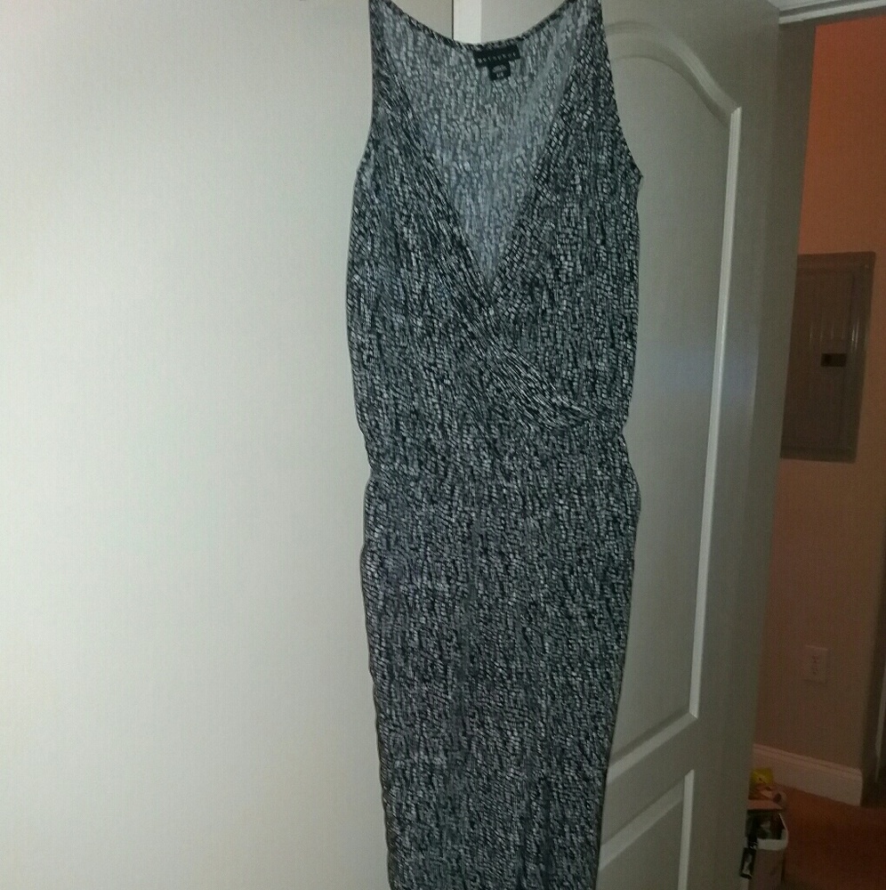 Jumper - Picture 2 of 3