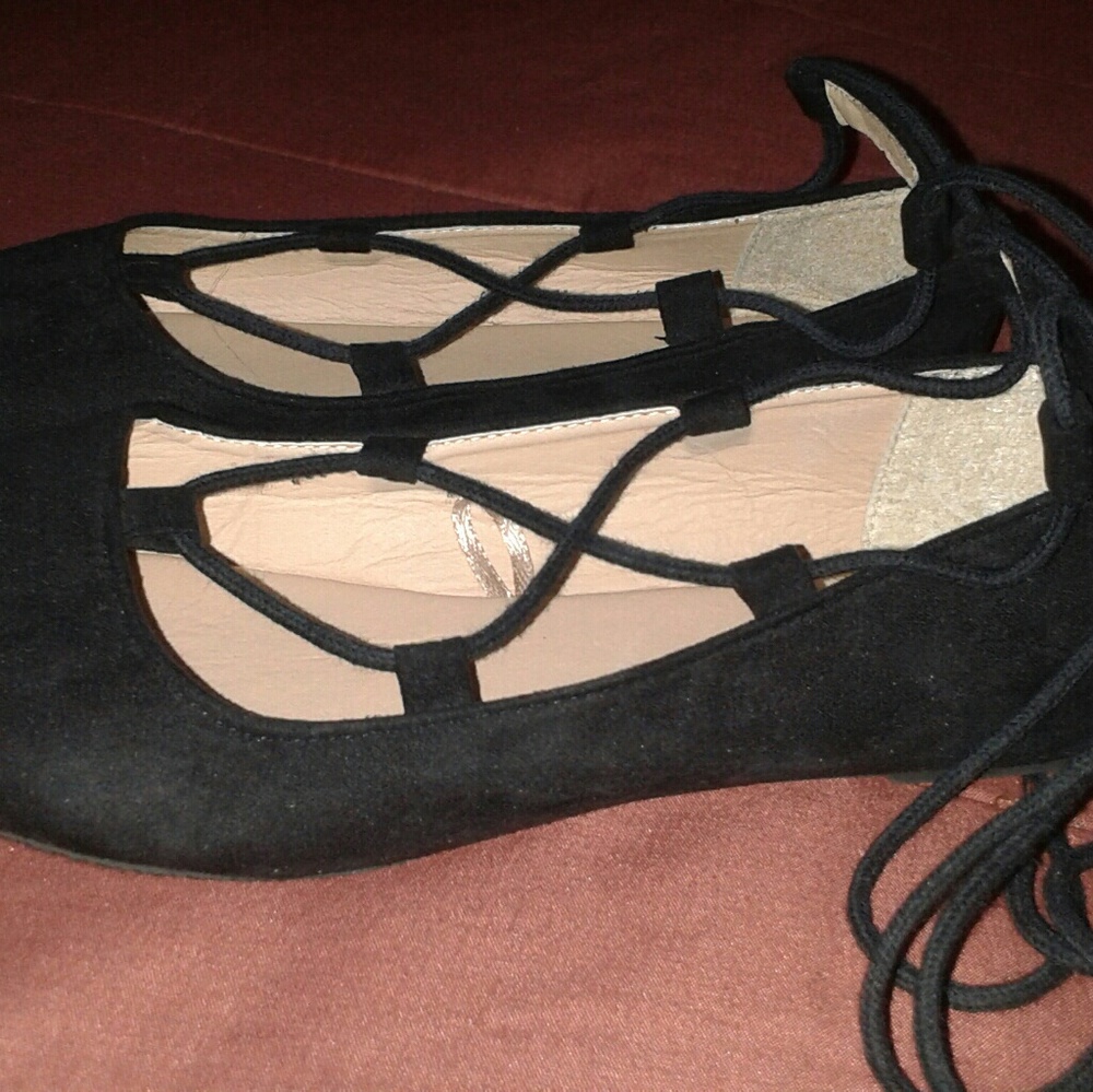 Girls lace up ballet flats