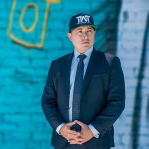 Meet your Posher, Tony