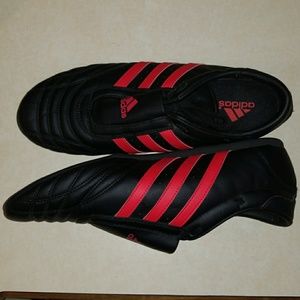 Men's size 13 Adidas Martial Arts Shoes