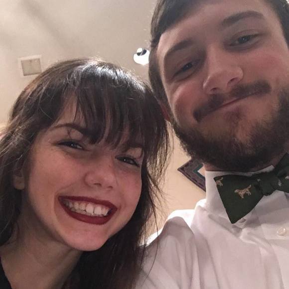 Meet your Posher, Sarah - Picture 1 of 1