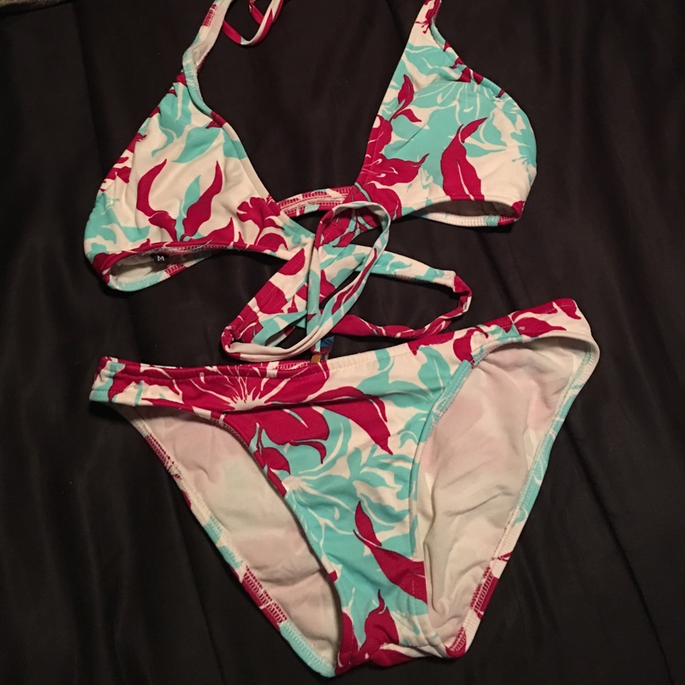 Bathing suit