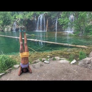 Meet your Posher, Ife