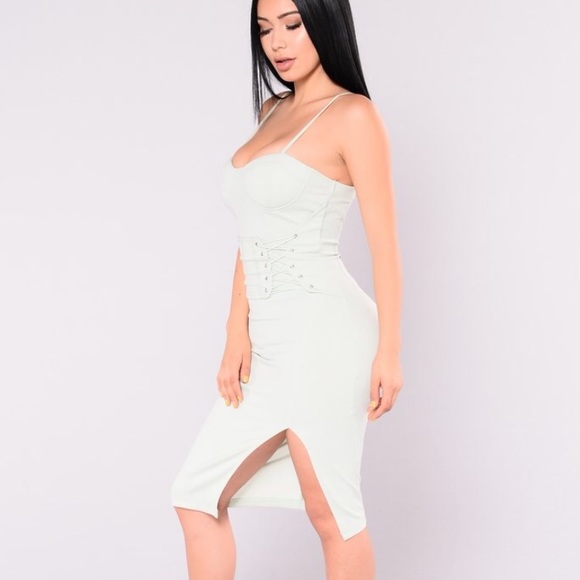 Green (sage) fashionova dress - Picture 4 of 5