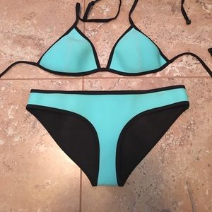 Triangl swim suit (2 pieces)