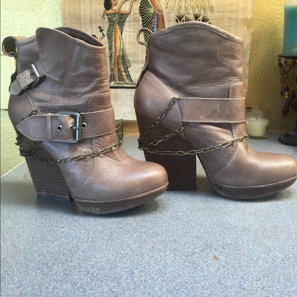 Dolce Vita Shoes - Dolce Vita sexy ankle boots