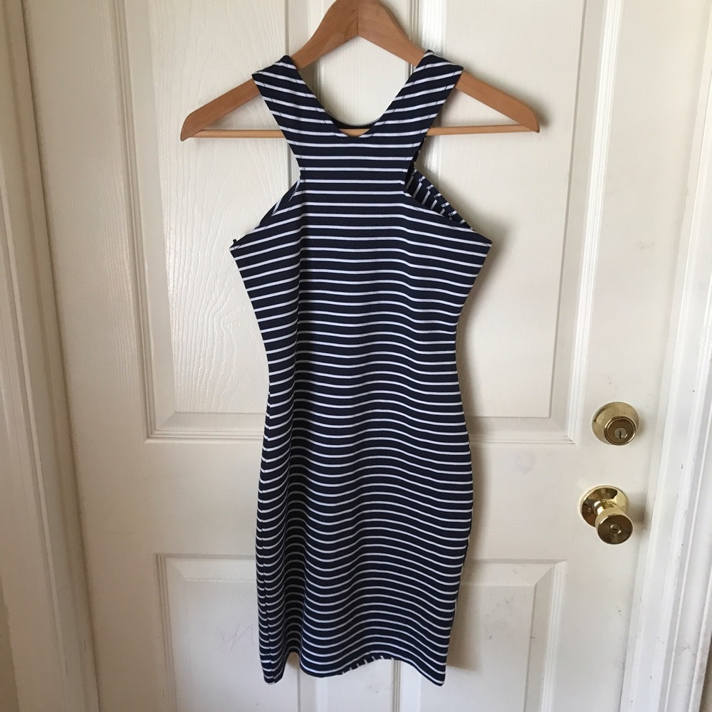 🔴SOLD🔴ZARA striped Bodycon dress - Picture 2 of 2