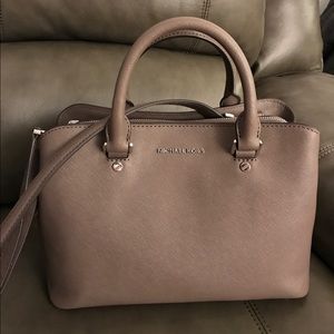 MICHAEL Michael Kors Savannah Medium Satchel