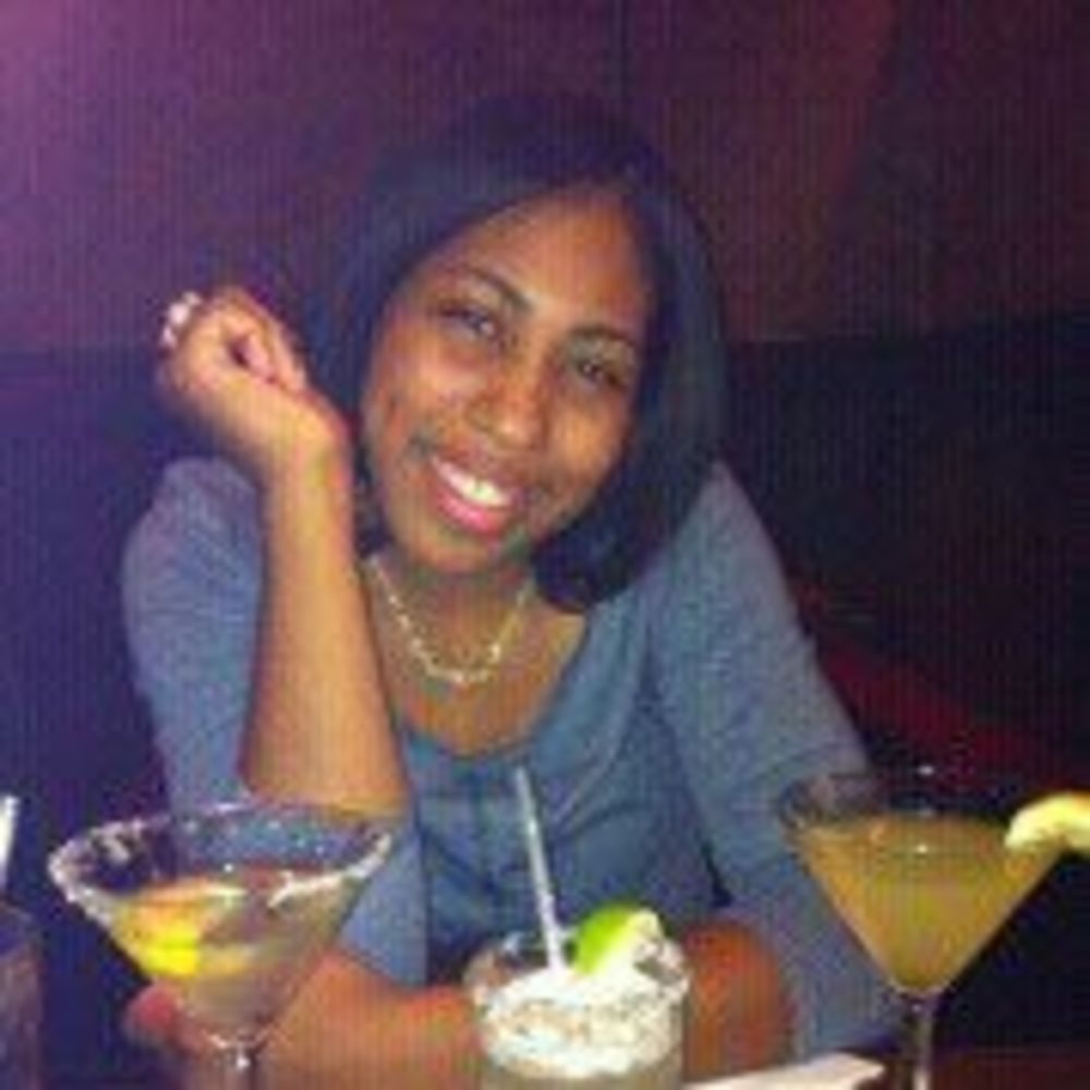 Meet your Posher, Crystal