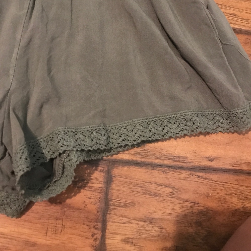 Romper - Picture 2 of 2