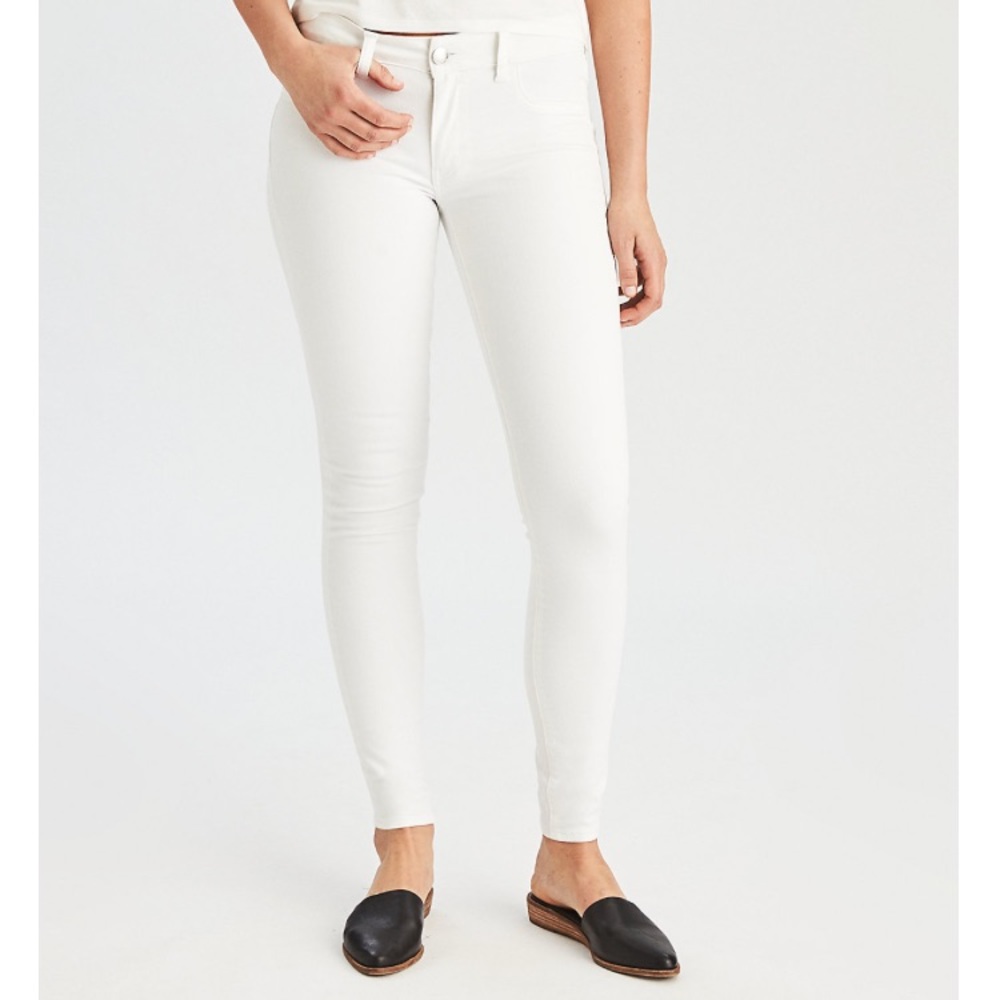 American Eagle Jeans (perfect condition)