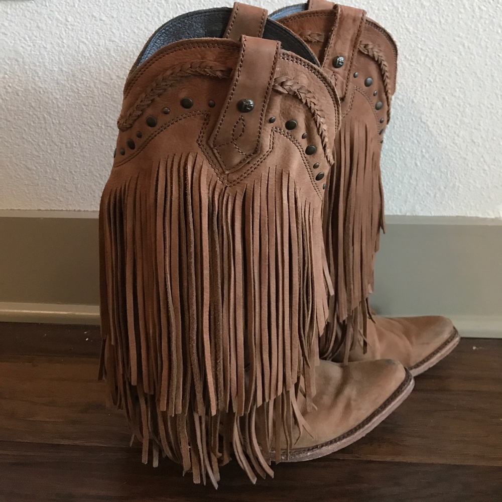 Buckle Fringe Boots