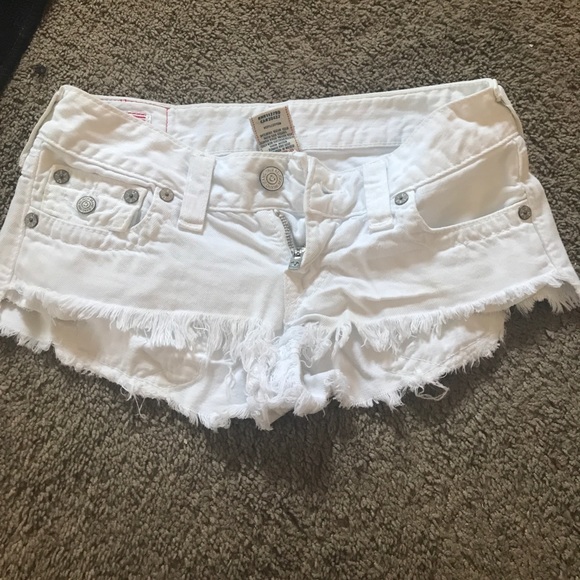 True religion shorts - Picture 2 of 3