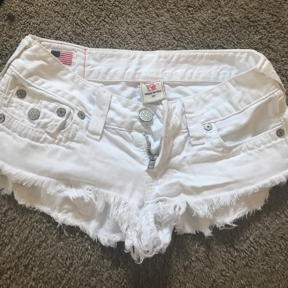 True religion shorts - Picture 3 of 3