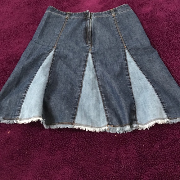 GAP denim skirt - Picture 3 of 4