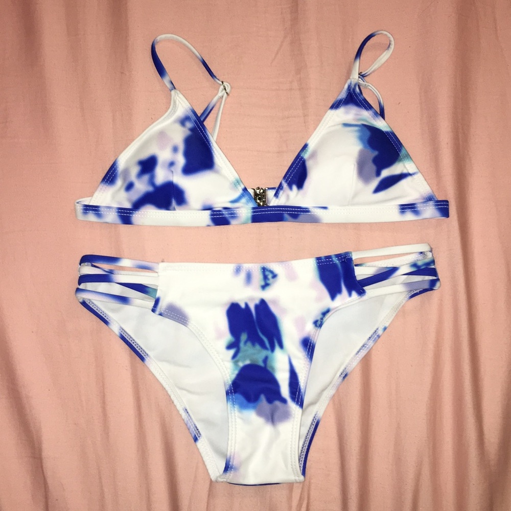 NWOT Women's Zaful Tie Dye Bikini Set