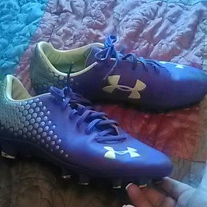 Under armour soccer shoes