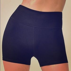 Lisette High Waisted Short