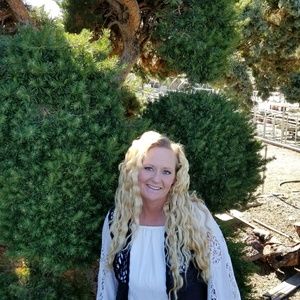 Meet your Posher, Cassie