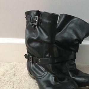 RUE 21 boots