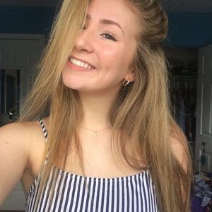 Meet your Posher, Alli