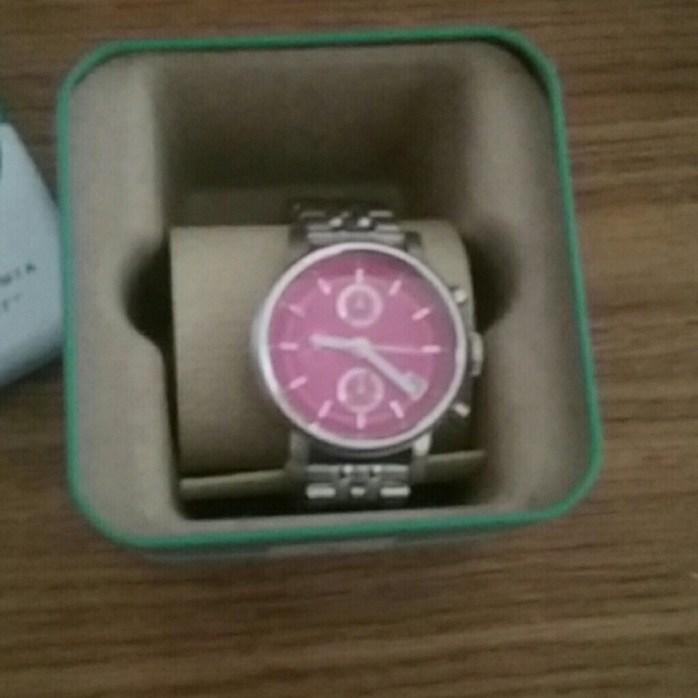 Major ISO!!! Please help me find! 😐 Do not buy!