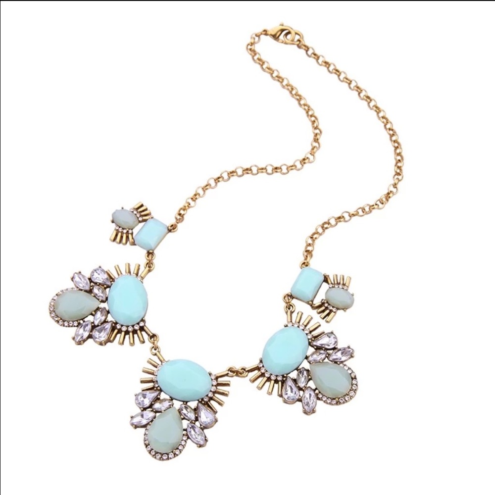 Green blue statement necklace