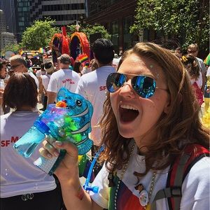 Meet your Posher, Meredith