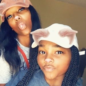 Meet your Posher, Kaitlyn