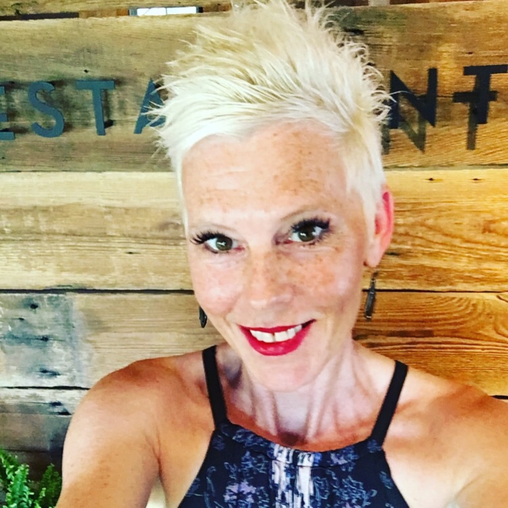Meet your Posher, Traci