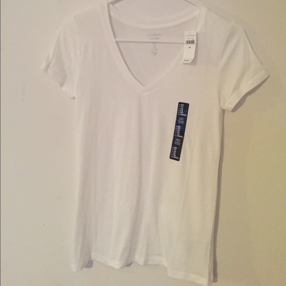 NWT Gap White Tee, Size X-Small