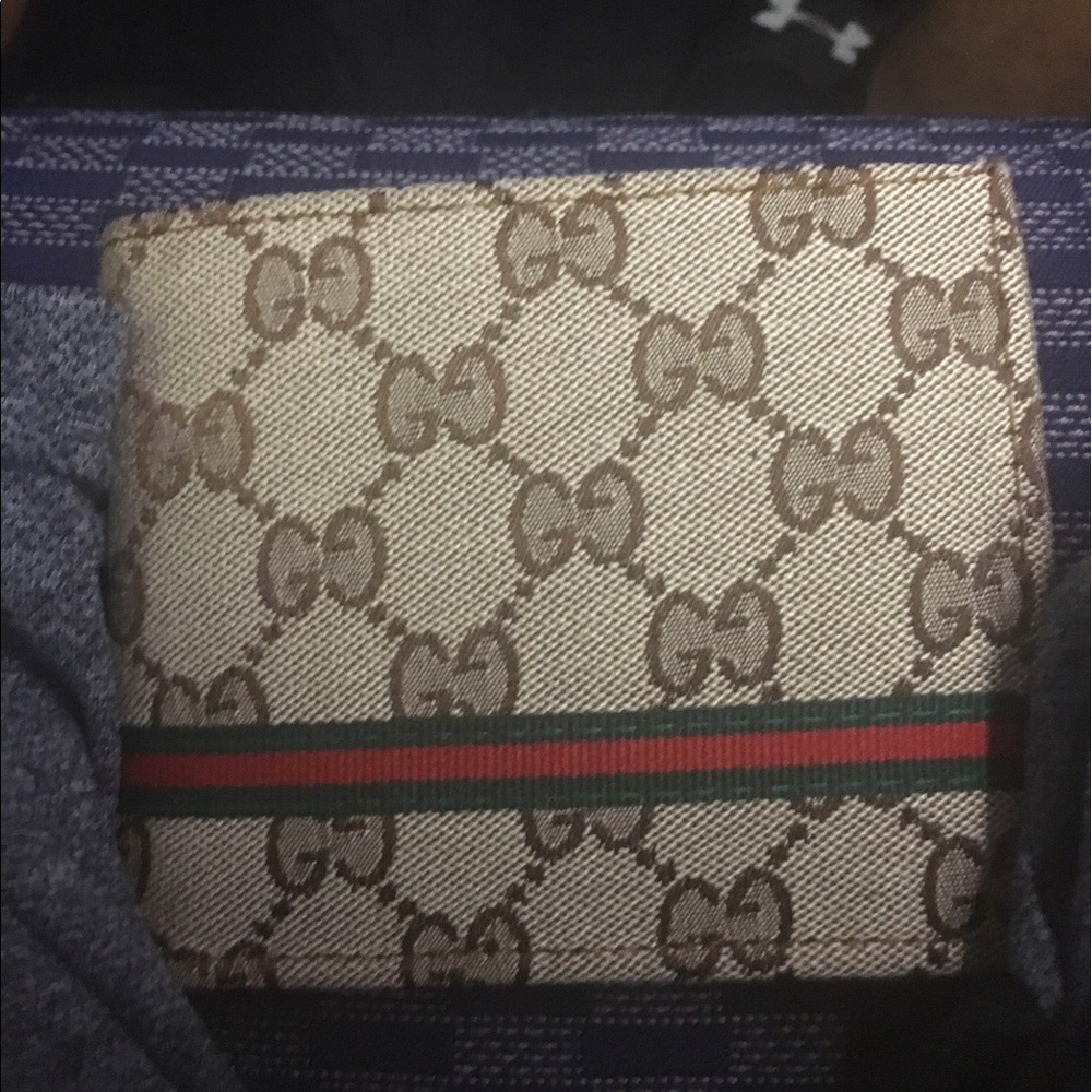 Gucci wallet