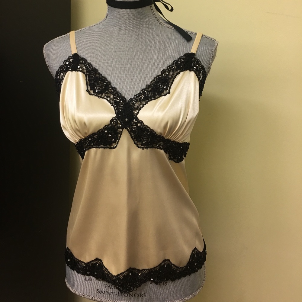 Gorgeous yellow gold & black bustiers Boutique top