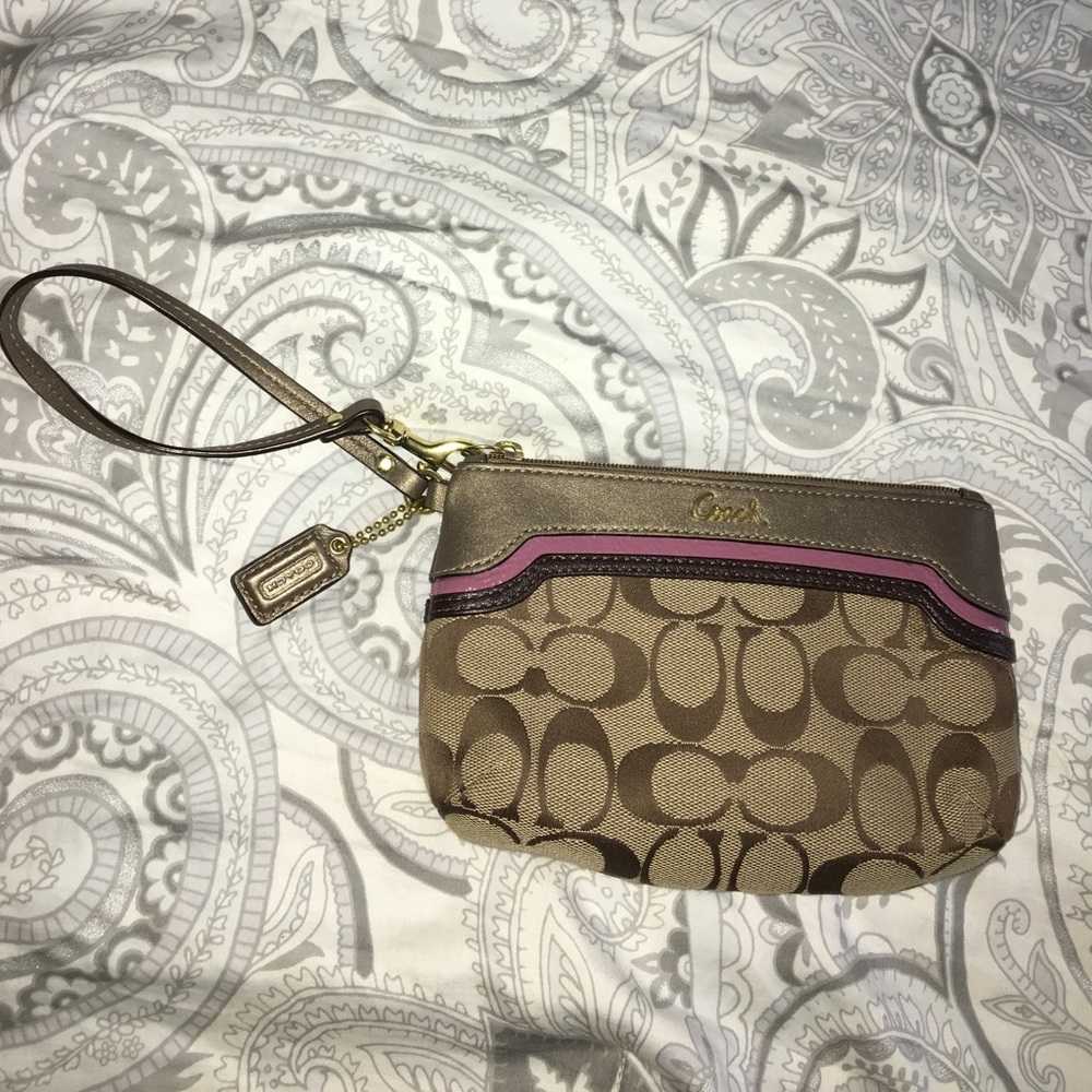 BROWN COACH WRISTLET