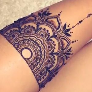 Meet your Posher, Husna