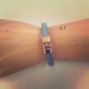 Indigo blue lizard t bar bracelet